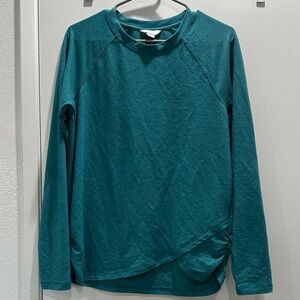 Danskin Lightweight Long Sleeve Activewear Top – Size M